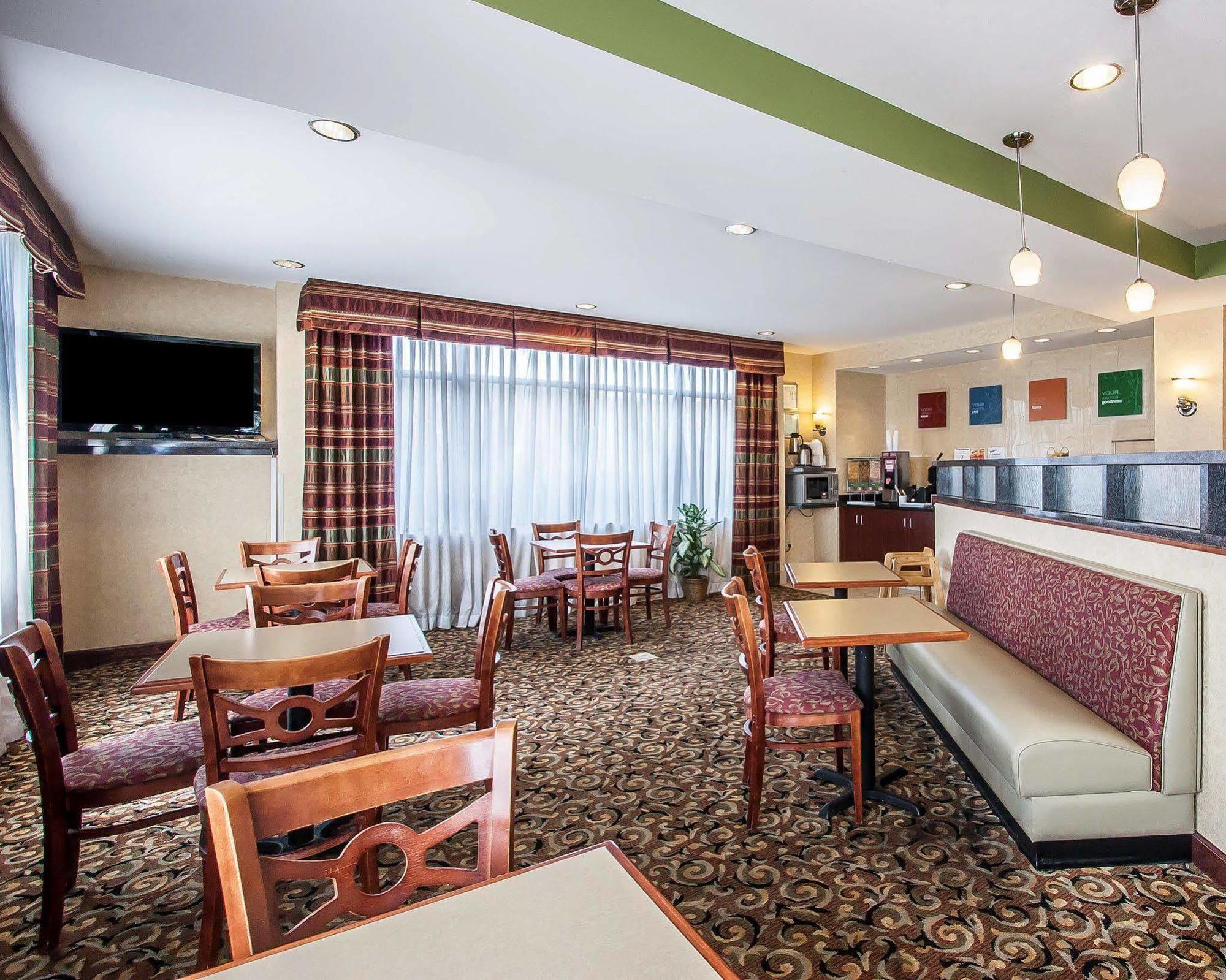 Comfort Suites Tuscaloosa Near University Extérieur photo